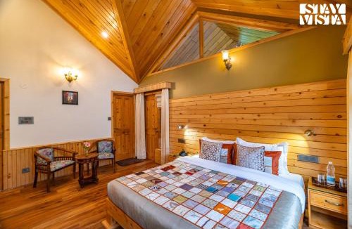 Mohal Villa | StayVista at Amritalaya - Luxury Villa with Bonfire in Raison