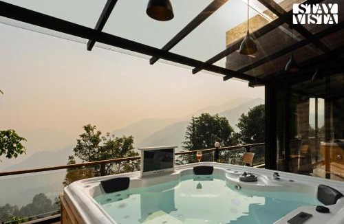 Ramgarh Villa | StayVista at Barkat Villa with Jacuzzi