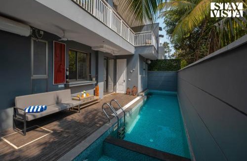 Vagator Villa | StayVista at Casa Vida Zen with BBQ, Pool, WiFi