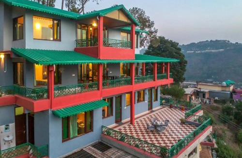 Kumarhatti Villa | StayVista at Cecil Cottages 8BR, 6BR, 4BR, 2BR in Barog with Barbeque , Hill View