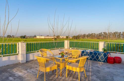 Karnal Villa | StayVista at Colour Bloom - 2 BR Pet Friendly Villa in Delhi Haryana with Swimming Pool