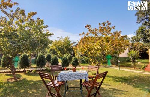 Sawai Madhopur Villa | StayVista at Ranthambore Reverie - Near Ranthambore National Park with Lawn & Indoor-Outdoor Games