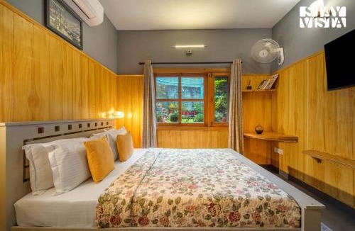 Kasauli Villa | StayVista at The Anchorage - BBQ & Heater