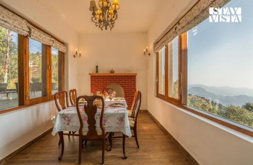 Mussoorie Villa | StayVista at The Pink Magnolia - Valley View & Bonfire