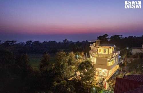 Dharamshala Villa | StayVista at Tirtham Ivory Home with Jacuzzi
