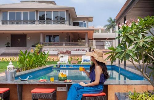 Kune N.m. Villa | StayVista's The Cincin with Elegant Rooms, Snooker Table, Pool, Scenic View