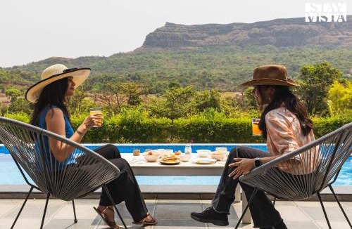 Lonavala Villa | StayVista's The Tavern At Canary Farms - Mountain-View Luxury Mansion with Infinity Pool & Games Zone