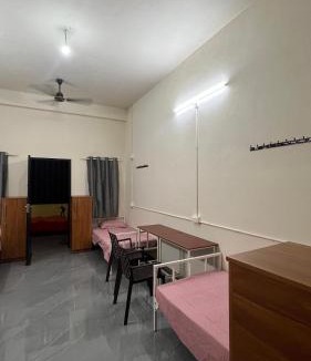 Malappuram Hostel | StayZO MENS HOSTEL & DAILY ROOMS