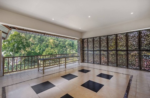 Jakh Hotel | Sterling Riverview Jim Corbett