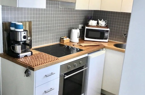 Brunswick East Apartment | Stonez off LYGON Brunswick East ranked 6th coolest neighbourhood in the world!
