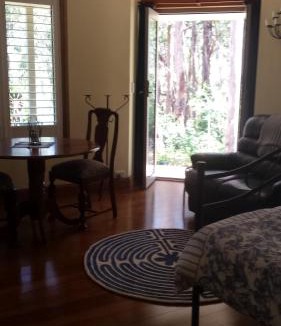 Mylor Bed & Breakfast | Stringybark Hills Retreat