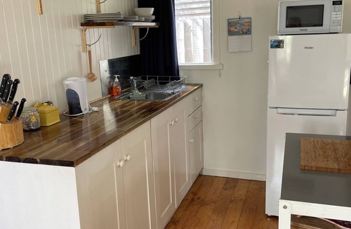 Eagle Point Apartment | Studio Apartment with Lake Access
