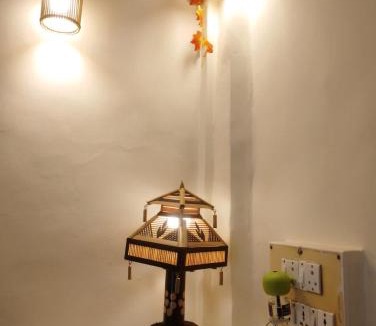 Khar Apartment | Studio ground floor khar