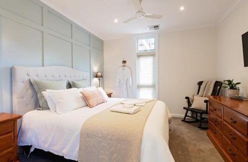 Crafers Apartment | Studio One Crafers