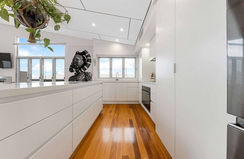 Alexandra Headland House | Stunning Alex Heads Beach House - Dog Friendly