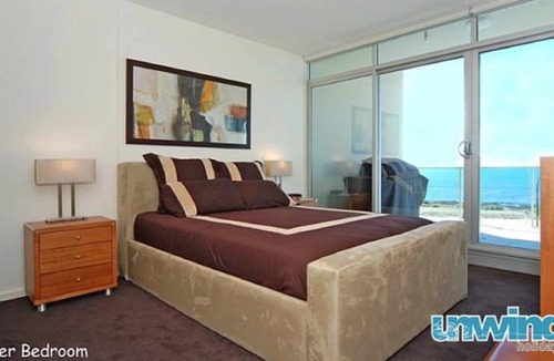 Victor Harbor Apartment | STUNNING BEACH VIEWS | SWIMMING POOL | FITNESS ROOM