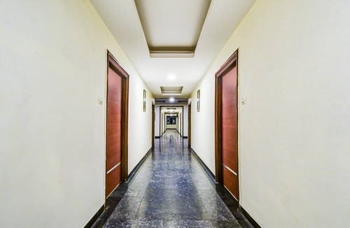 Basheerbagh House | SuiteRed Hills Lakdikapul