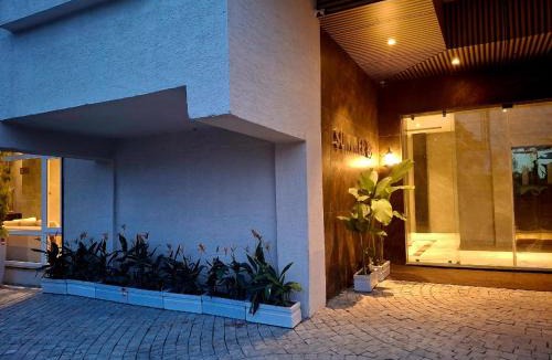 Sualkuchi Hotel | SUMMER88 Boutique Hotel Azara, 4 Km from Airport, Near Kamakhya Temple