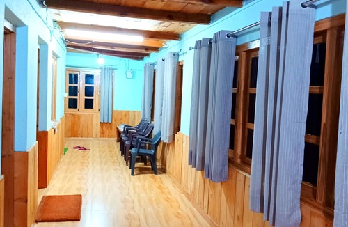 Chakrata House | Sunlight HomeStay nPeacefull nature between the hiils and mountains
