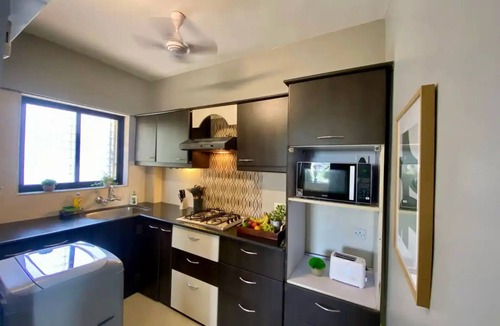 Bandra West Apartment | Sunlit charm in Bandra West in Central Locationn