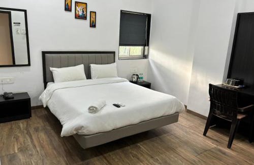 Satara Hotel | Sunny Executive