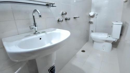 Bogra Hotel | Super Delux Single Bed of Hotel Lynn Valley