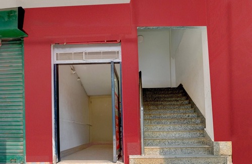 Guwahati House | Super Deluxe Room Lakhi Guest House