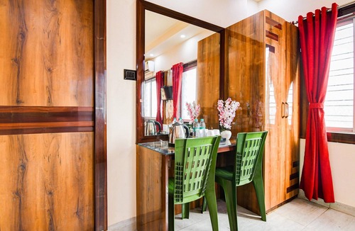 Dumdum House | Super Deluxe Room More Bimla Regency