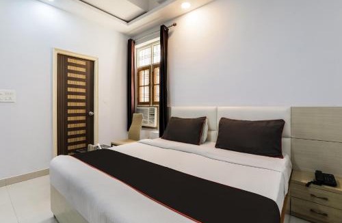 Gomti Nagar Hotel | Super Hotel O Kiara Inn