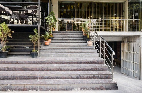 Madhapur House | Super Townhouse Madhapur 100 Feet Road