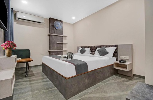 Jaipur Hotel | Super Townhouse OAK Hotel Rudra