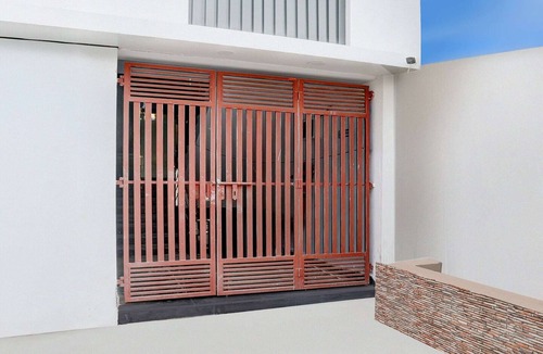 Danapur House | Super Townhouse Oak Walmi Govindpur
