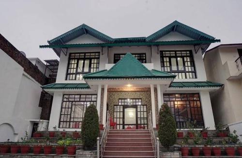 Bhimtal Apartment | Superior Double Room B