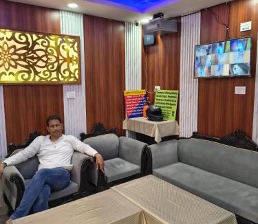 Patna Hotel | T & G Guest House