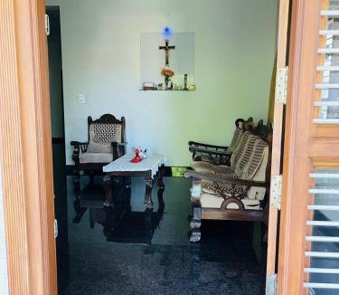 Adyar House | Tauro's Haven Homestay - Charming 3BHK, 4Bath Home