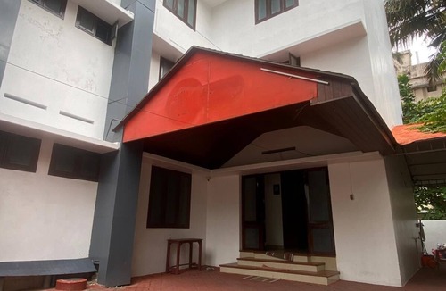 Thampanoor Hotel | TECH CITY