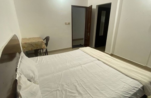 Thampanoor Hotel | TECH CITY