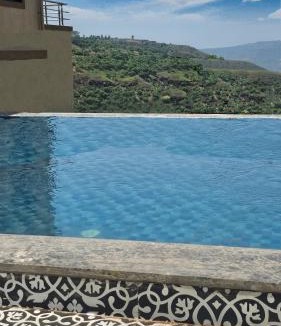 Nandanwan House | Thalaiva Villa by Hillstayion