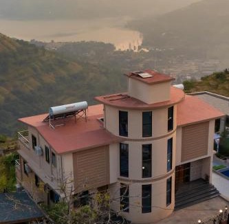 Nandanwan House | Thalaiva Villa by Hillstayion