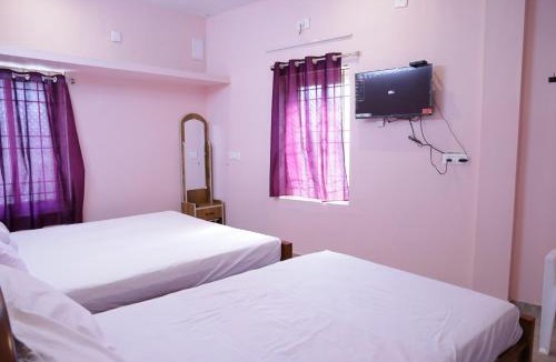 Tiruchendur Hotel | Thangavel Inn