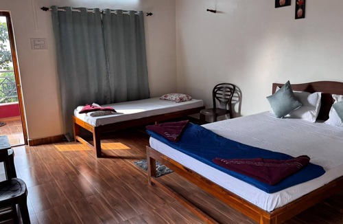 Anjarle Hotel | The Alphonso Mango County