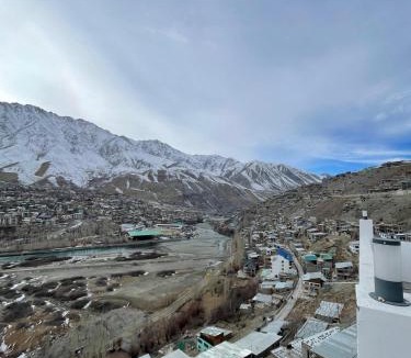 Kargil Hotel | The Apricot Palace