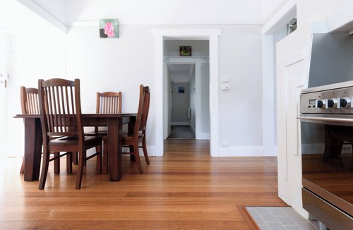 West Launceston House | The Basin Cottage - Closest Home to The Gorge