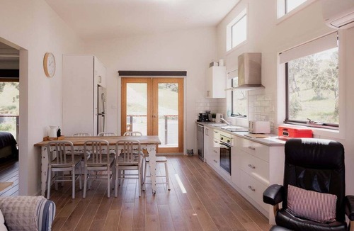 Surveyors Bay Resort | The Beach Box at Big Roaring Beach Tasmania