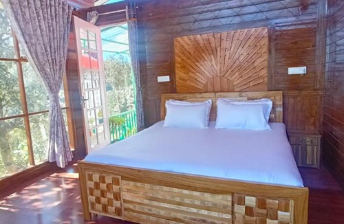 Shimla House | The Bird House