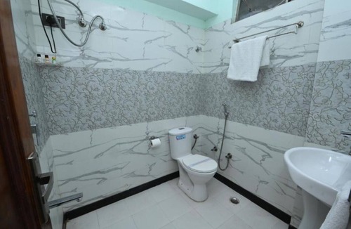 Lalkothi Bed & Breakfast | The BnB World-sustainable stay - Deluxe Double Room 3