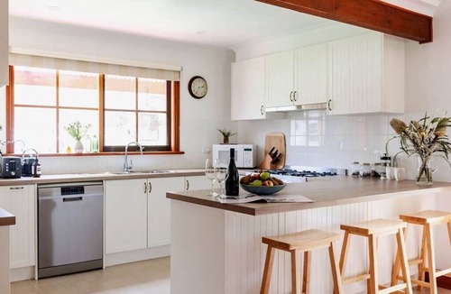Carlsruhe House | The Cottage at Paramoor Winery