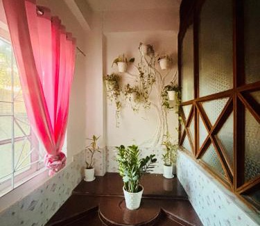 Sualkuchi Apartment | The Divine Abode Homestay