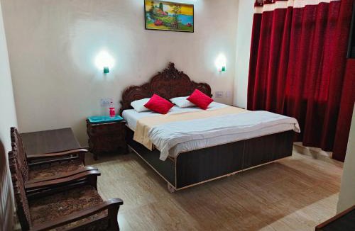 Dharampur House | THE EMINENCE RESORT & GYM