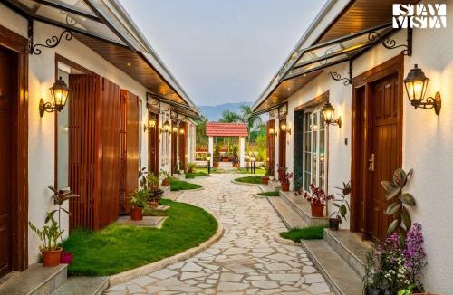Karjat Resort | The Five Oaks by Vaana, StayVista - Mountain View & Private Pool